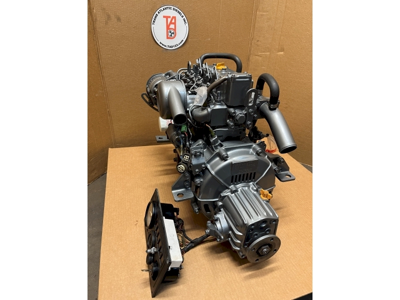 Yanmar 3GMC Marine Diesel Engine