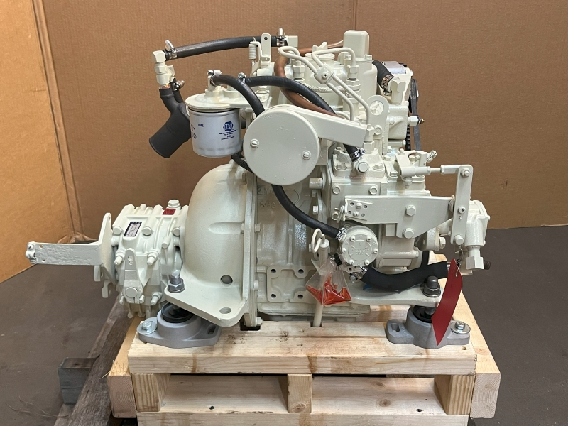 Universal 5411 Marine Diesel Engine