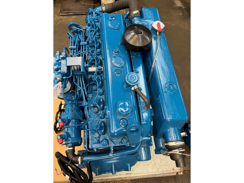 Perkins 6.354.4 Marine Diesel Engine