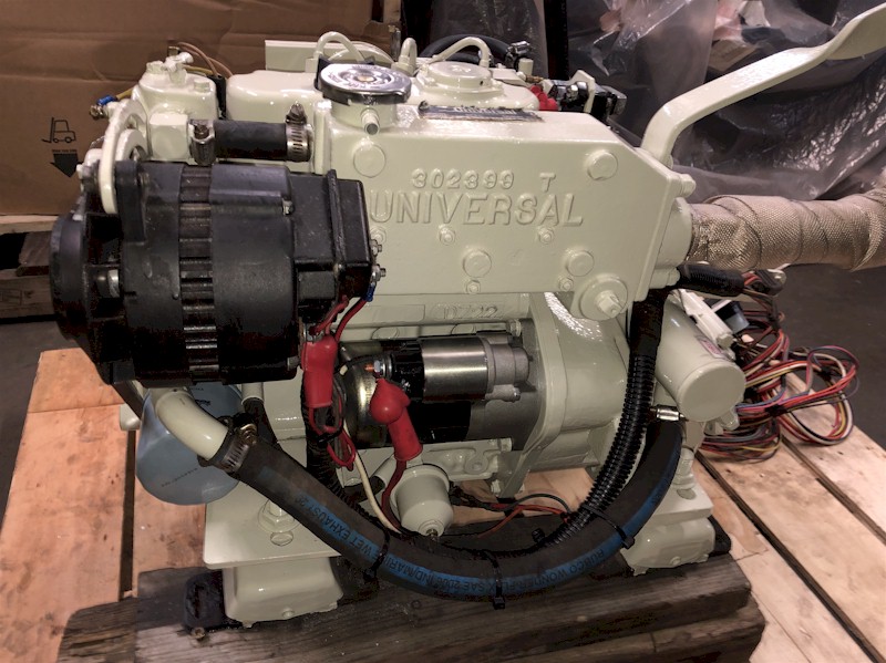 Universal M3-20B Marine Diesel Engine